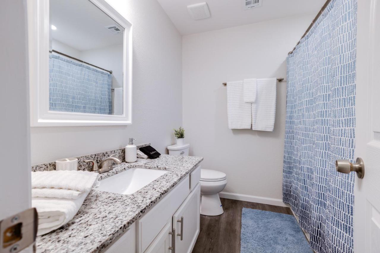 Trailside Townhouse - Close To Downtown & Bike Trails Bentonville Dış mekan fotoğraf